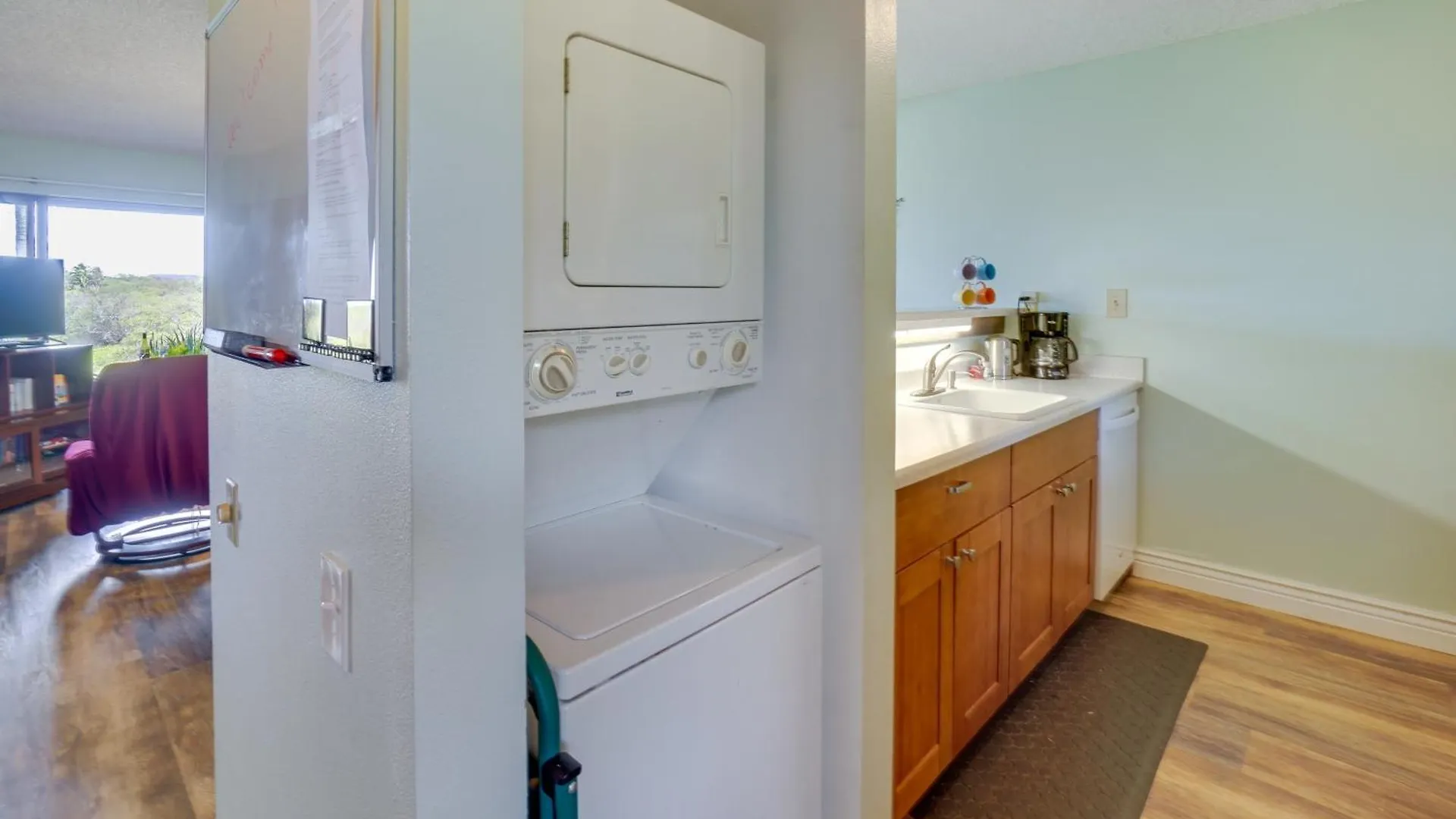 Peaceful Condo With Amenities Steps To Beach! ماونالو 0*,